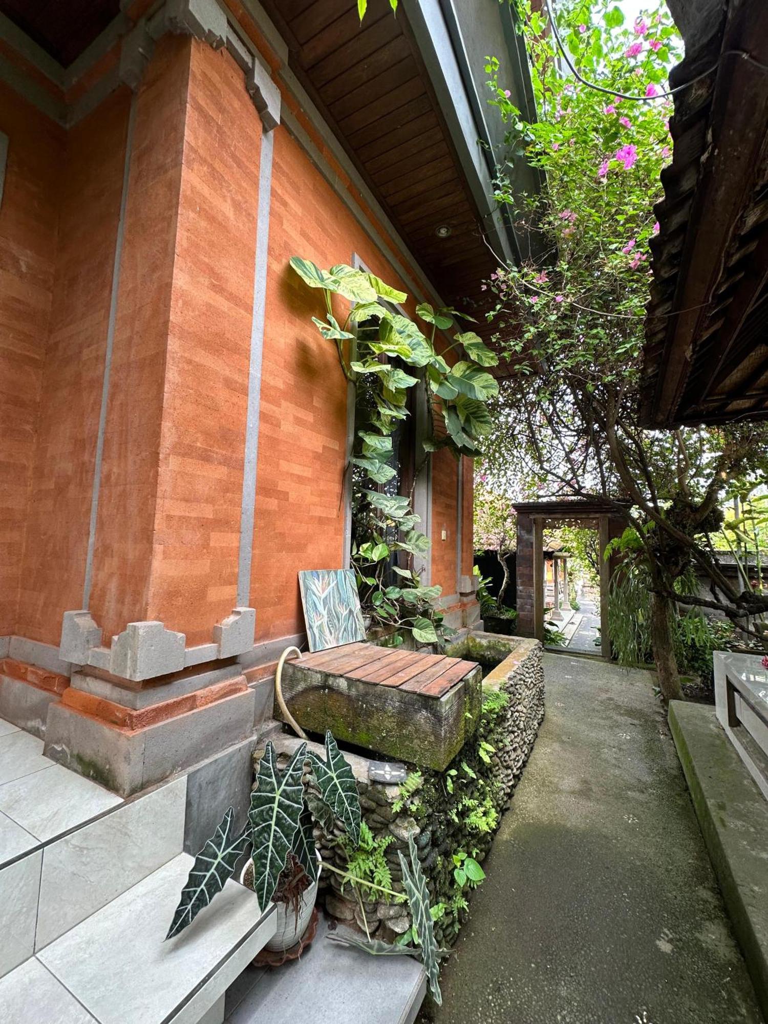 Готель Tagel Karsa House Убуд Екстер'єр фото